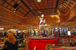 Alice Cooper showade inne p&aring; Harrah&acute;s Casino.