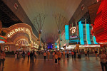 Golden Nugget och Binnion&acute;s p&aring; Fremont Street.