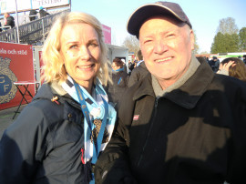 Klubbdirektören Eva von Schéele-Frid tillsammans med Thore Persson, fd centertank i GIF